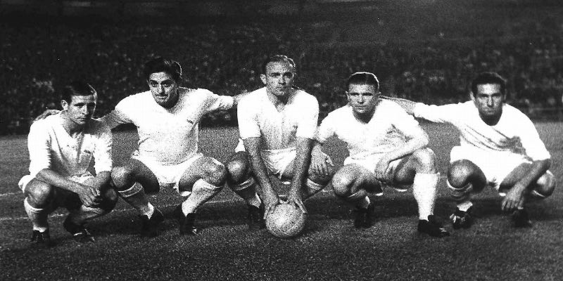 loi choi thong minh cung ky nang sieu hang cua huyen thoai puskas - Aovbuilds